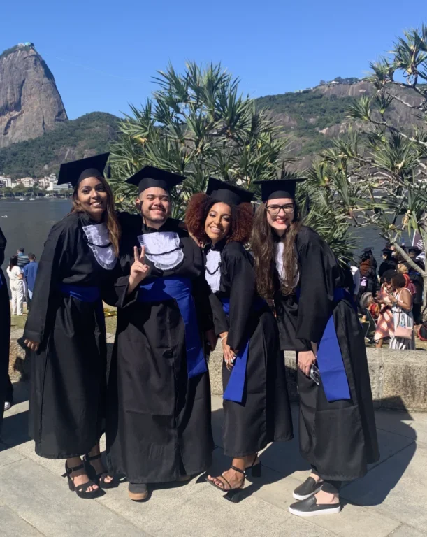 formatura com amigas